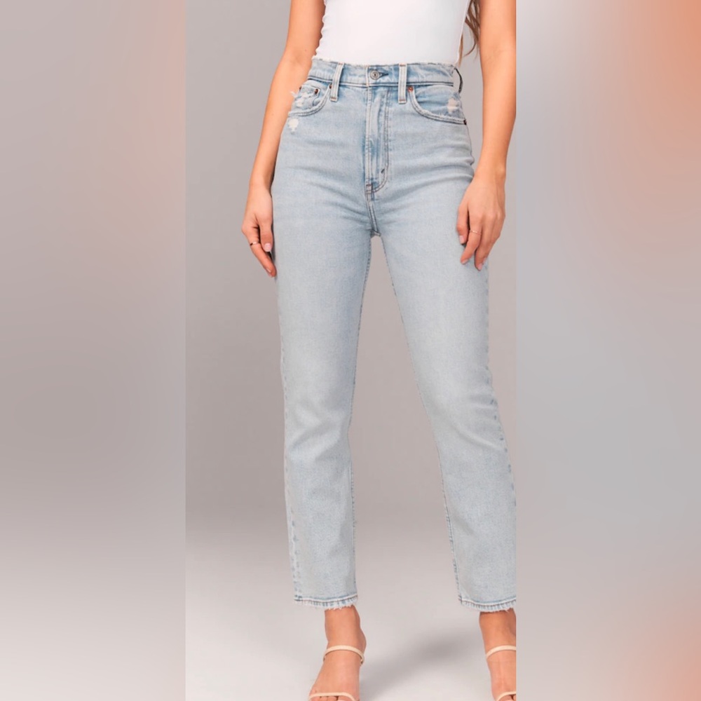 Abercrombie curve love mom jeans